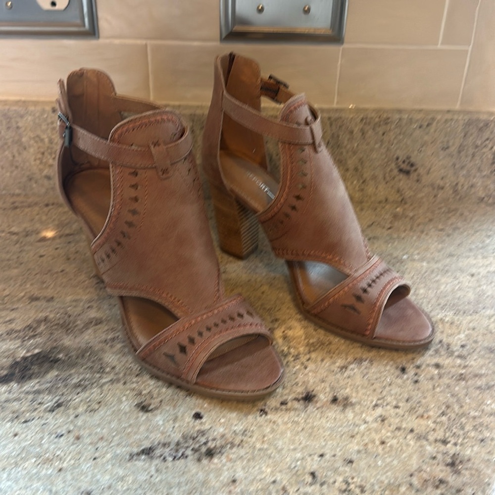 Rosalette heels